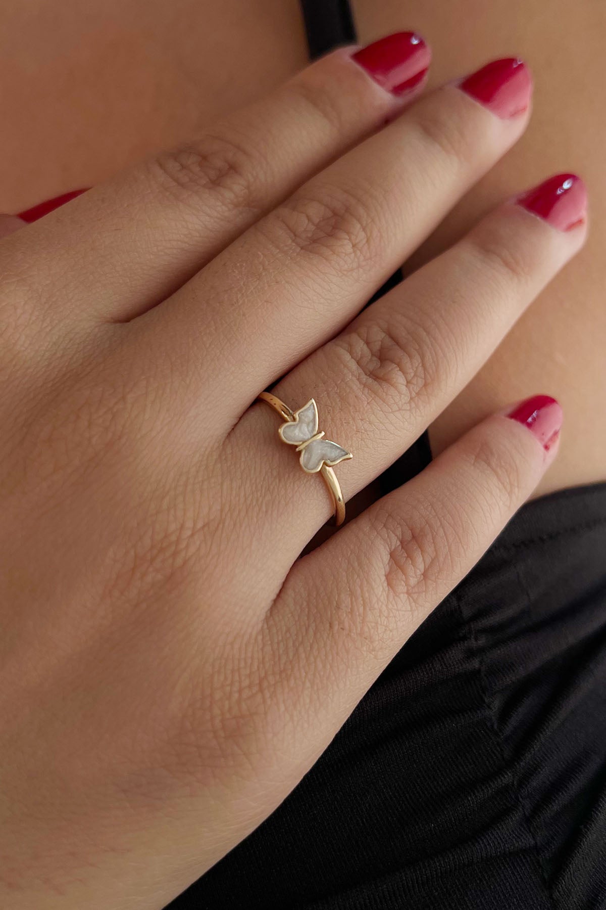 14ct Gold White Enamel Butterfly Shape Ring