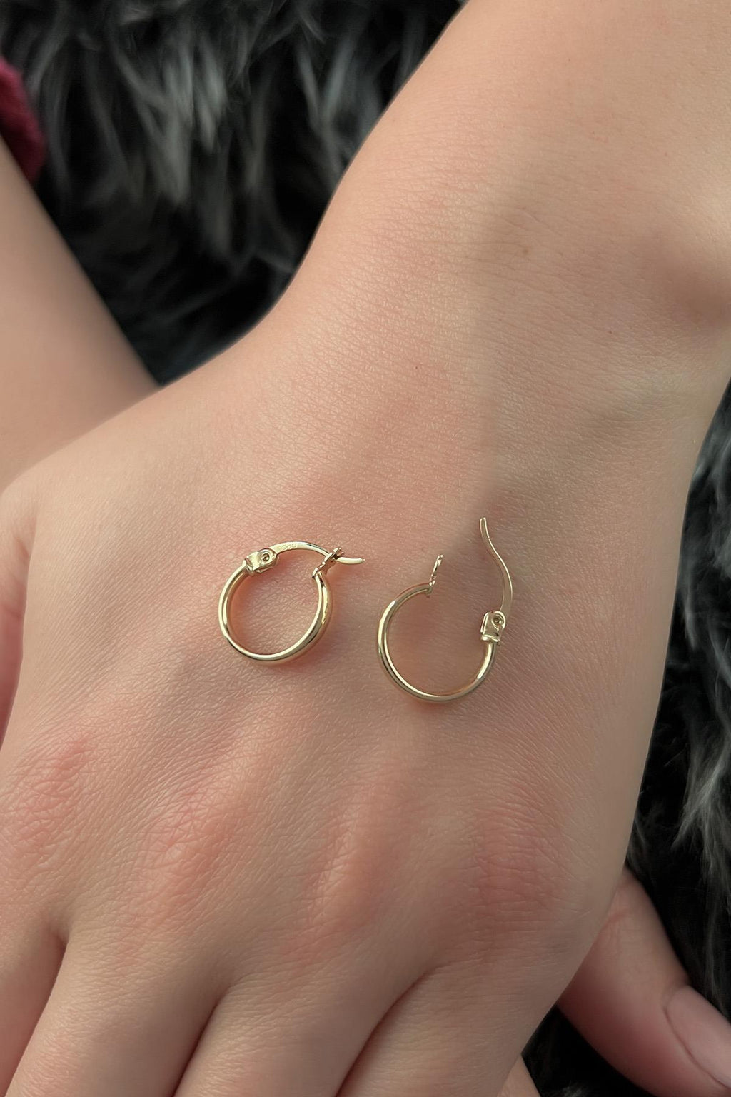 14ct Gold Wide Hoop Earrings