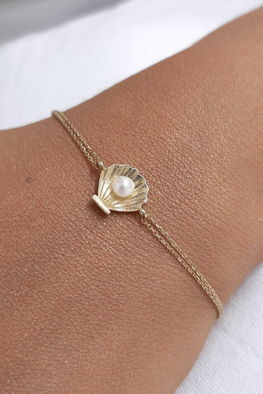 14ct Gold Wide Oyster Pearl Bracelet