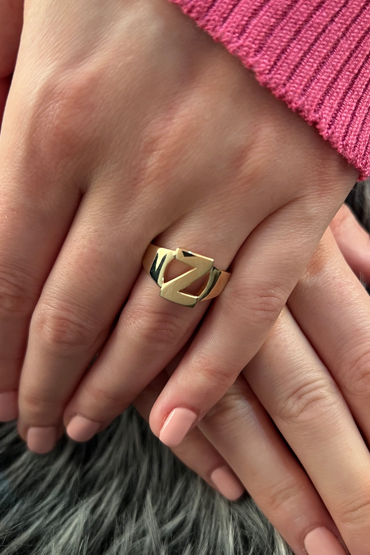 14ct Gold Z Initial Ring