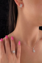 14ct White Gold Beautiful Baguette Set