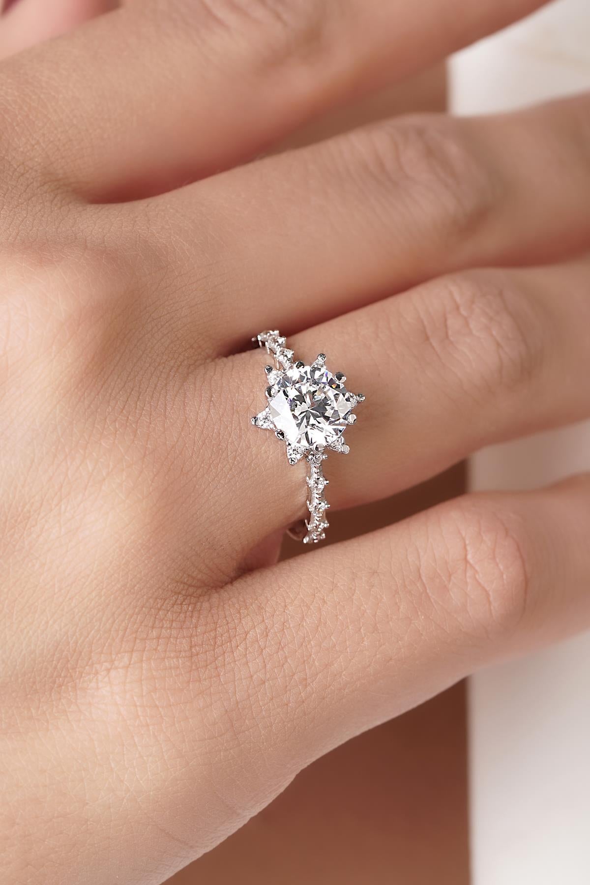 14ct White Gold Lotus Rose Ring